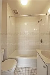 Rented by R New York