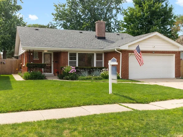 3326 Prairie Ave, Brookfield, IL 60513