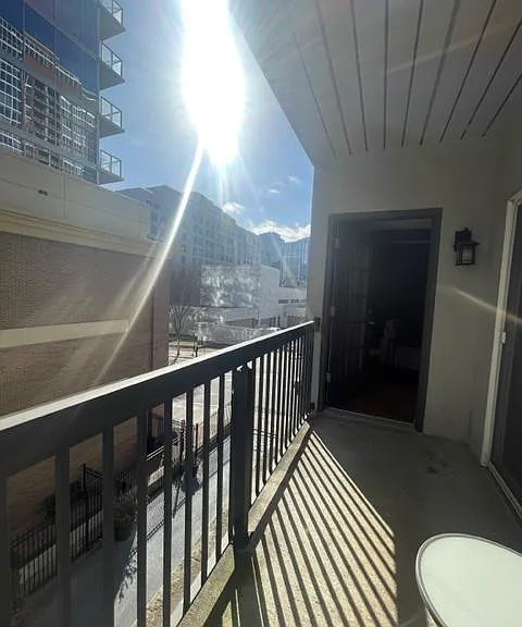 1075 Peachtree Walk NE #A302 — Photo 11