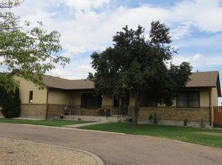 958 Clover Ln, Pueblo, CO 81006