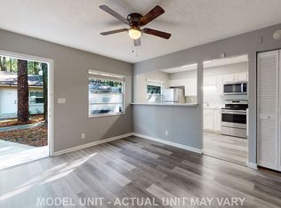 5424 101st St APT 4, Jacksonville, FL 32210