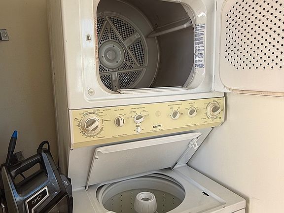 3rd image of 3404 Idlewild Way #Adu
