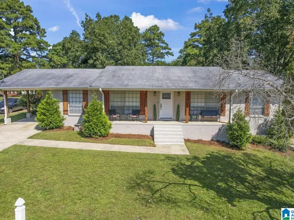 812 9th Way, Pleasant Grove, AL 35127
