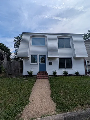1048 Level Green Blvd Photo 1