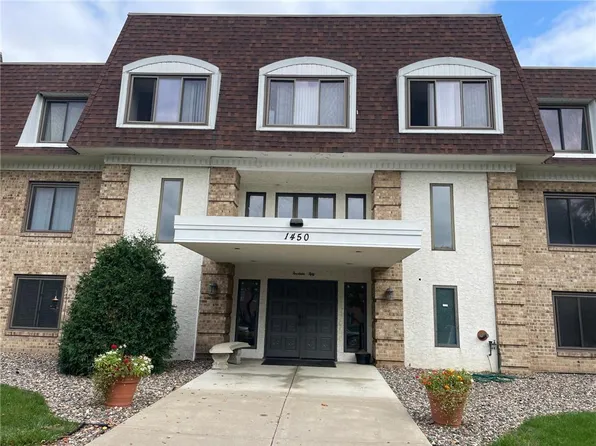 1450 Bidwell St APT 104, West Saint Paul, MN 55118
