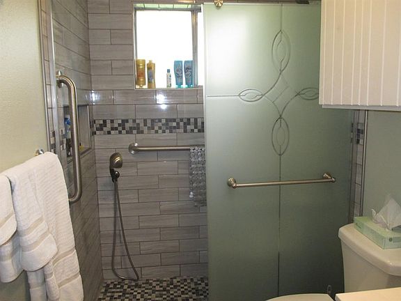 5th image of 3428 Ponderosa Dr