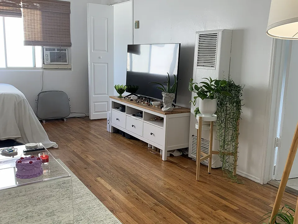 AS IT MIGHT LOOK WITH YOUR FURNISHINGS