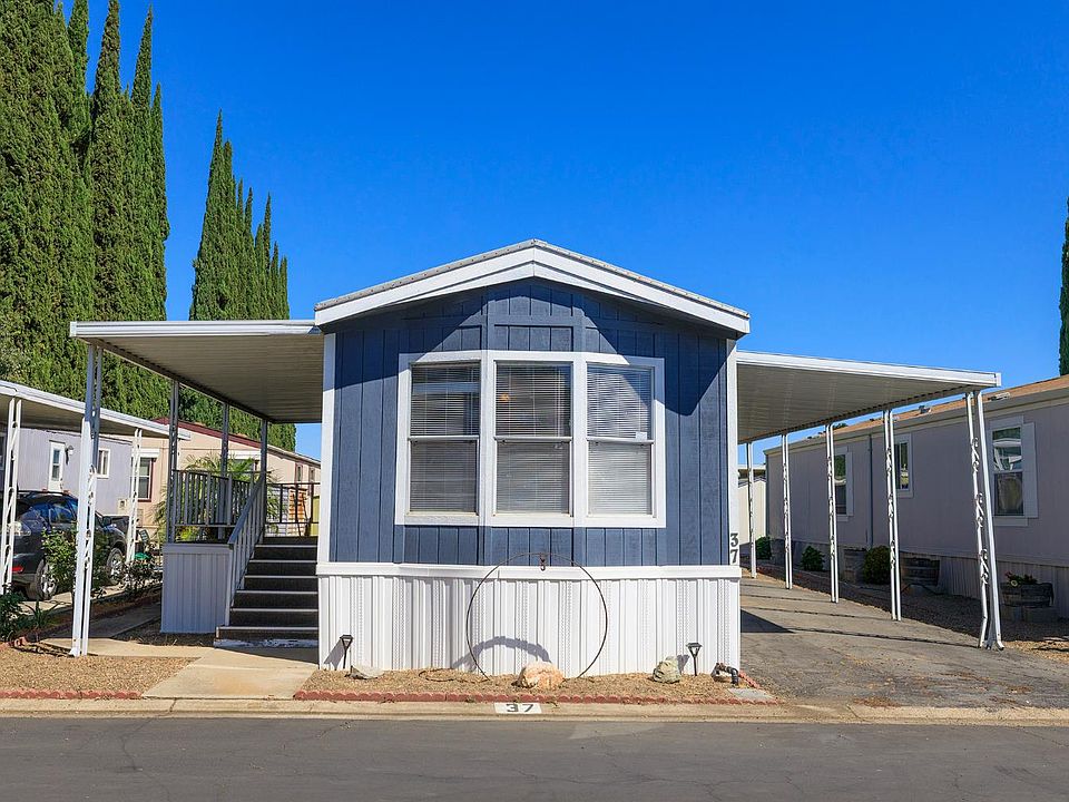 1st image of 250 E Las Palmas Ave Space 37