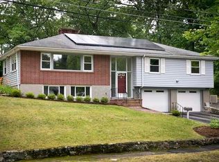 6 Forest Cir, Waltham, MA 02452
