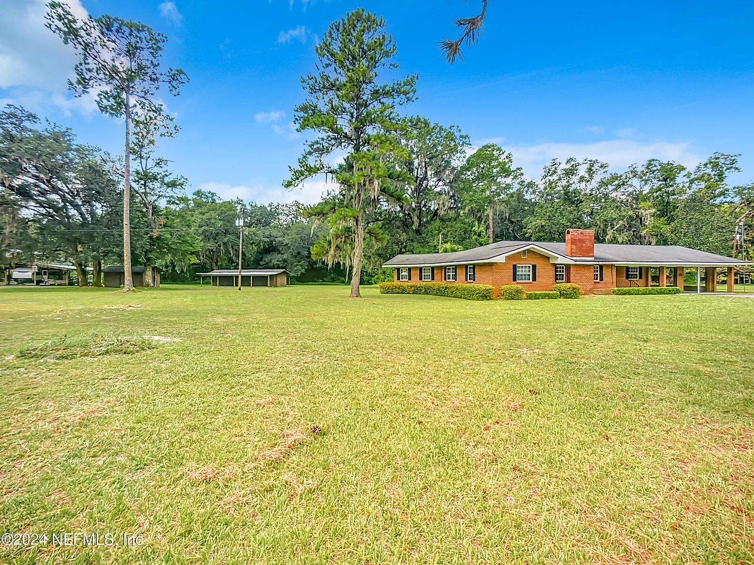 4 bed, 2.0 bath, 2653 sqft, $2,500 — Photo 3