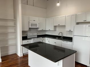 240 1st St NE #8, Cleveland, TN 37311