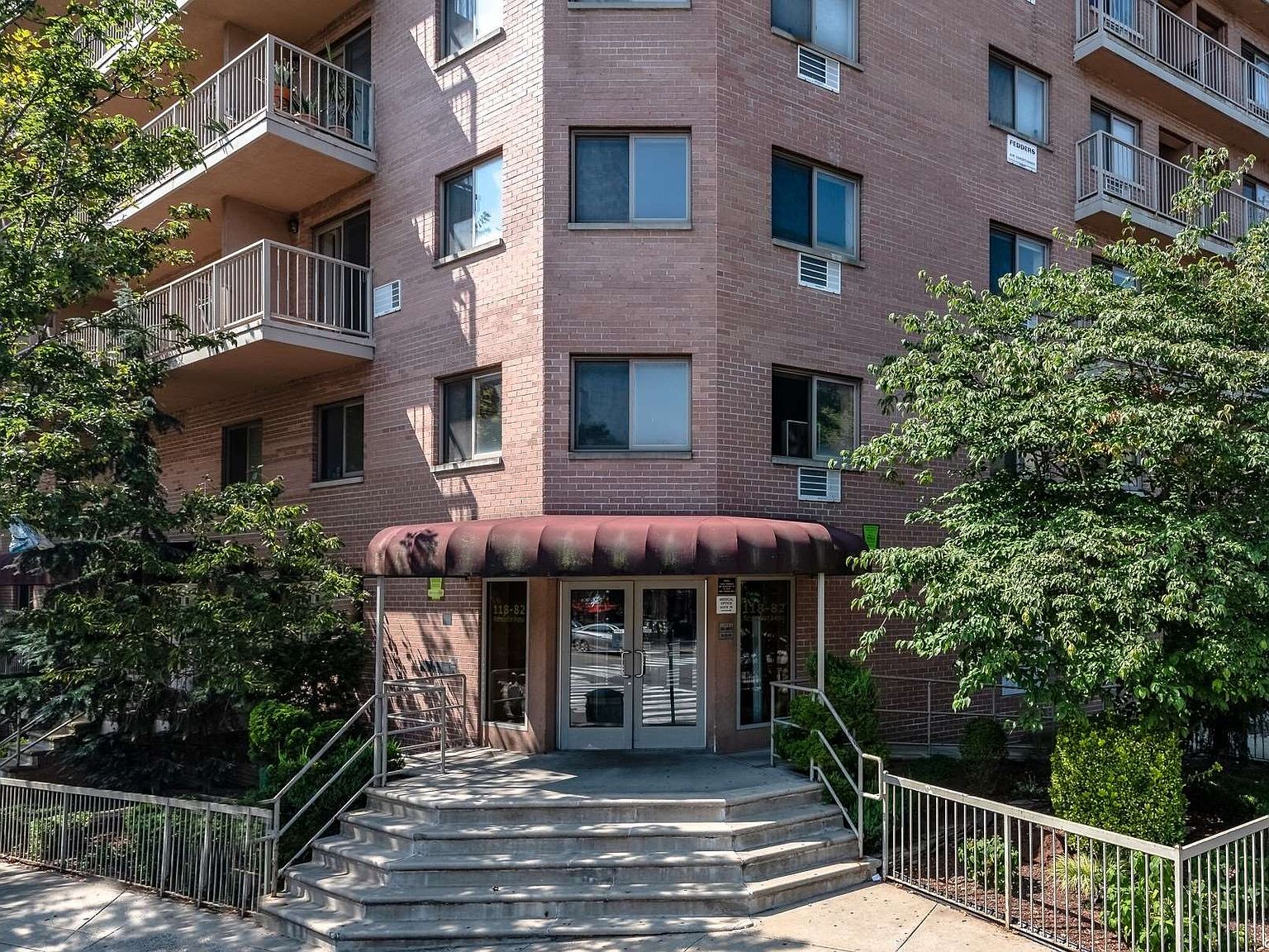 11882 Metropolitan Avenue UNIT 5C, Kew Gardens, NY 11415 Zillow