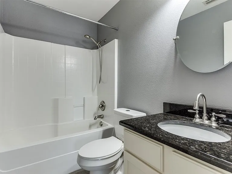 9621 Olivia Dr — Photo 10