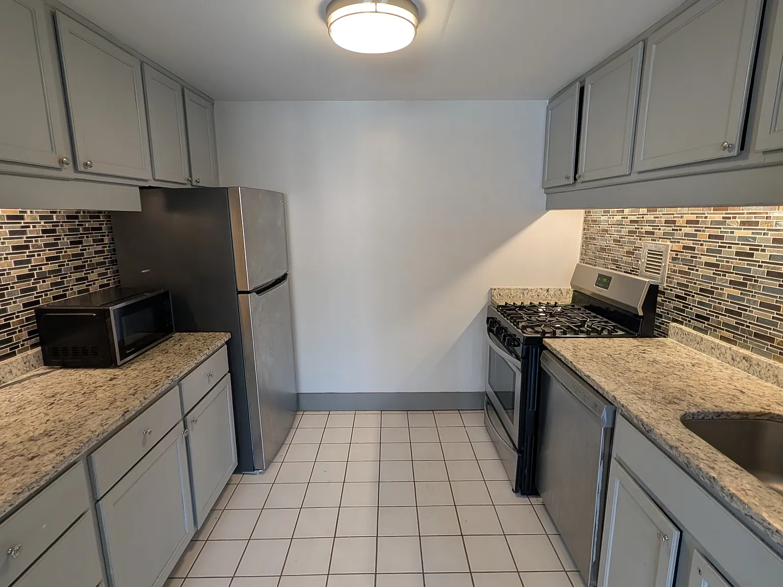 1 bed, $1,700 — Photo 3