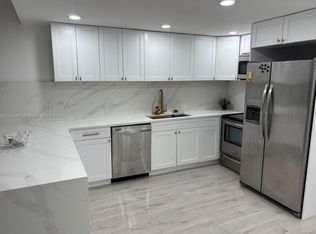 6886 NW 166th Ter #1004, Miami Lakes, FL 33014