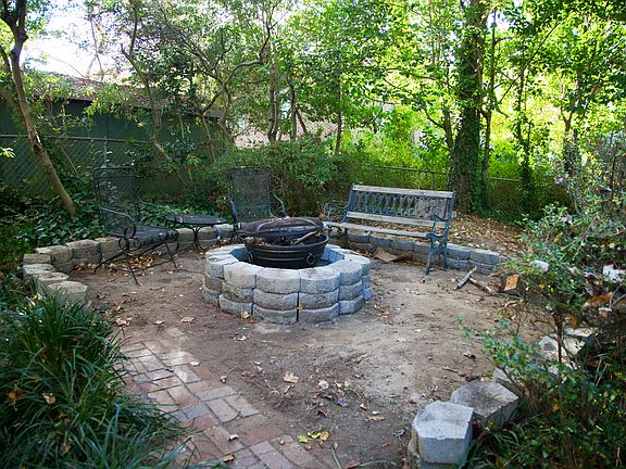 Fire pit