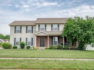 6601 Timberbend Dr, Louisville, KY 40229