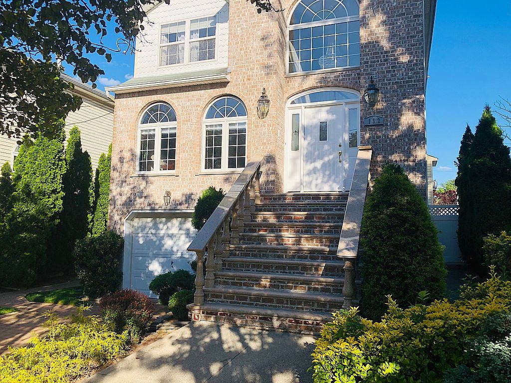 192 Vineland Ave, Staten Island, NY 10312 Zillow