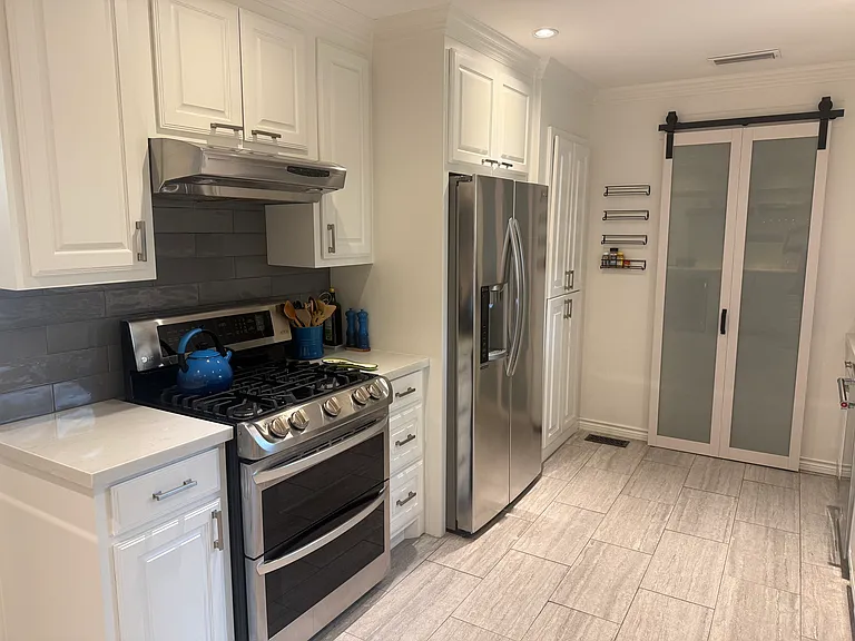 3609 Waldorf Dr — Photo 8