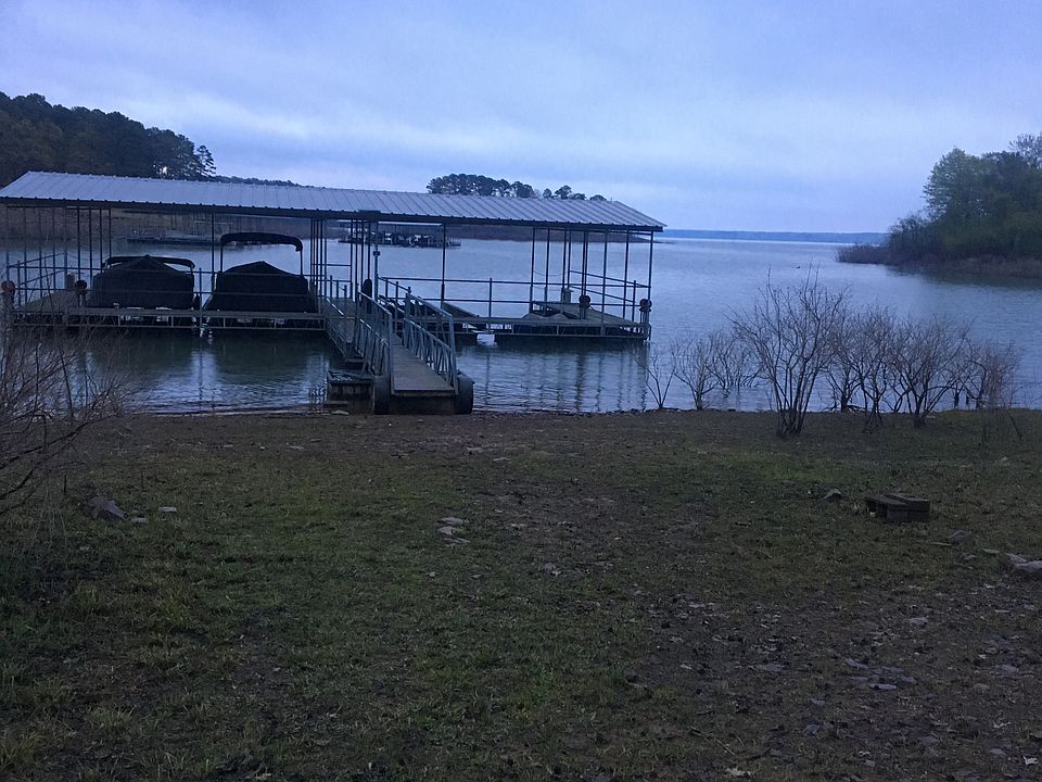 2nd image of 125 Jay Tee Ln