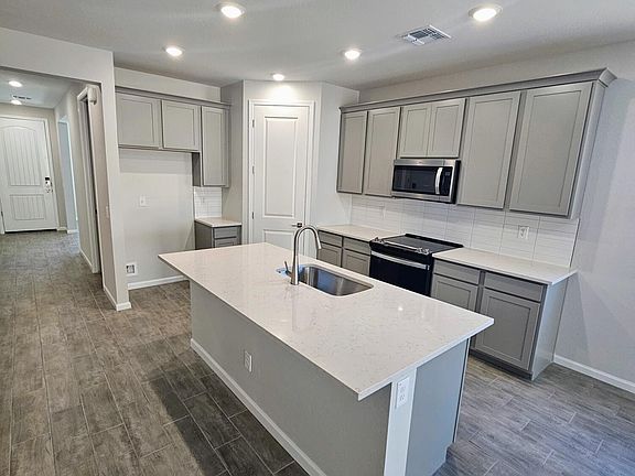 3rd image of 18222 W POSTON Drive