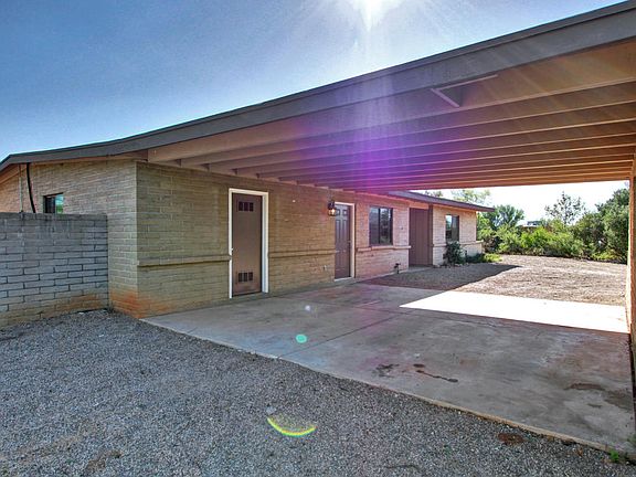 3rd image of 10110 E Discovery Dr