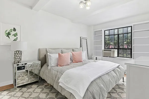 Rented by Compass | media 8