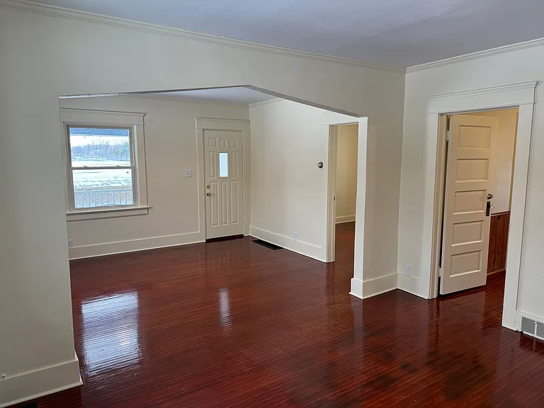 717 Charlotte Ave — Photo 9