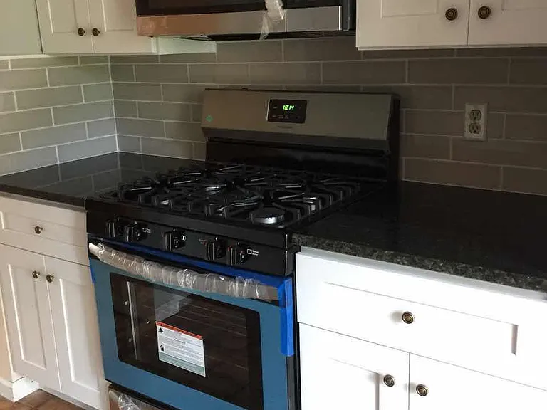 310 Winding Way — Photo 4