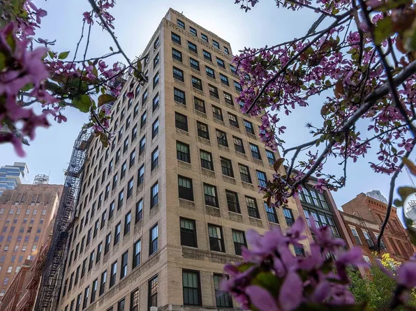 20 Jay St #2A, New York, NY 10013