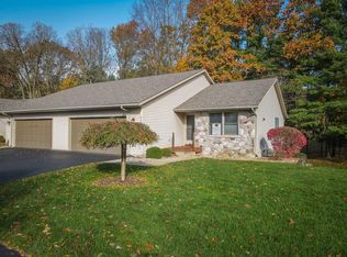 5759 Wood Valley Rd, Kalamazoo, MI 49009