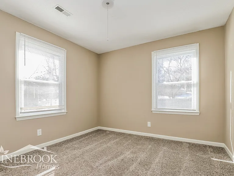 6322 Cardinal Wood Dr — Photo 10