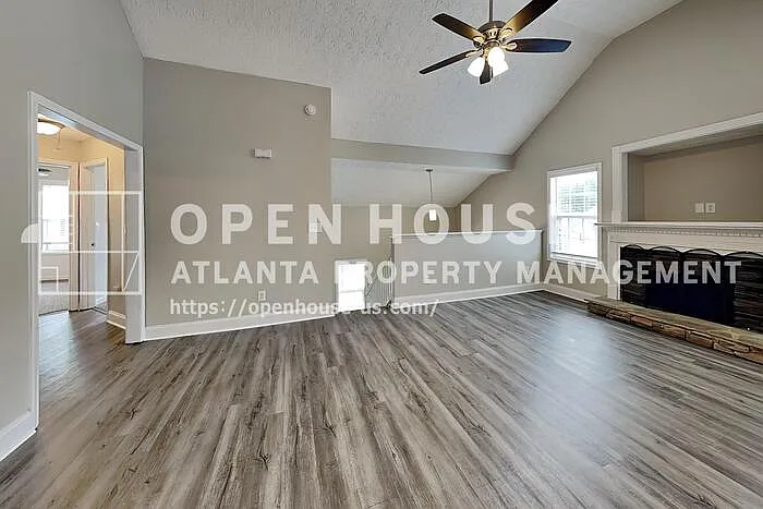 4 bed, 2.0 bath, 1406 sqft, $1,825 — Photo 3