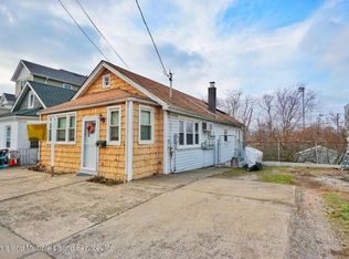 99 Wadsworth Ave, Staten Island, NY 10305
