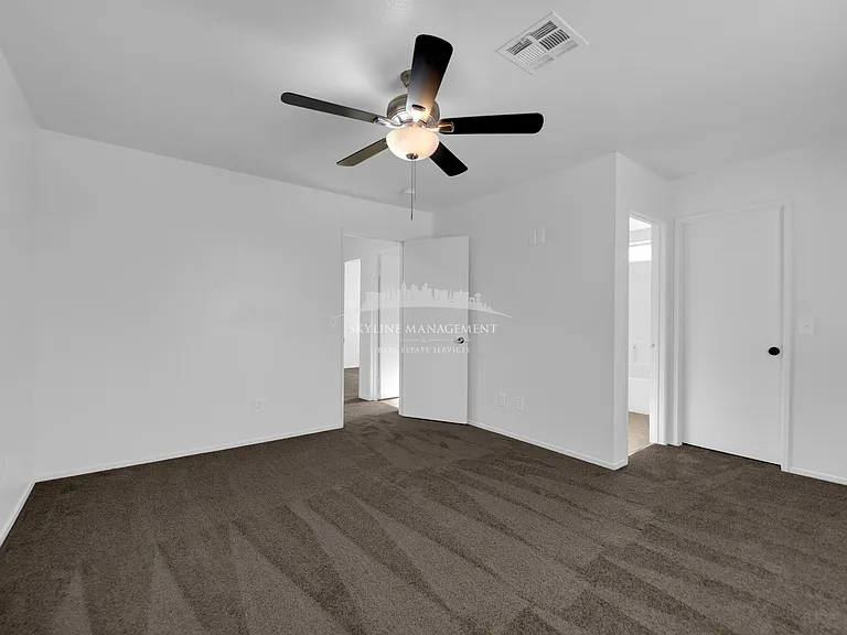 833 Camden Yard Ct — Photo 49