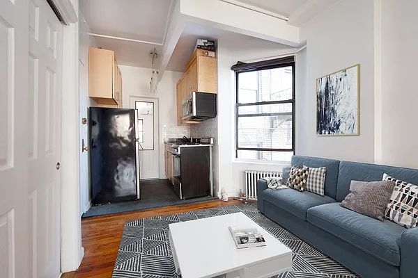 Rented by R New York | media 26