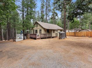 5440 Buttercup Dr, Pollock Pines, CA 95726