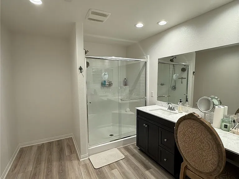 30360 Laviste Ct #30360 — Photo 37