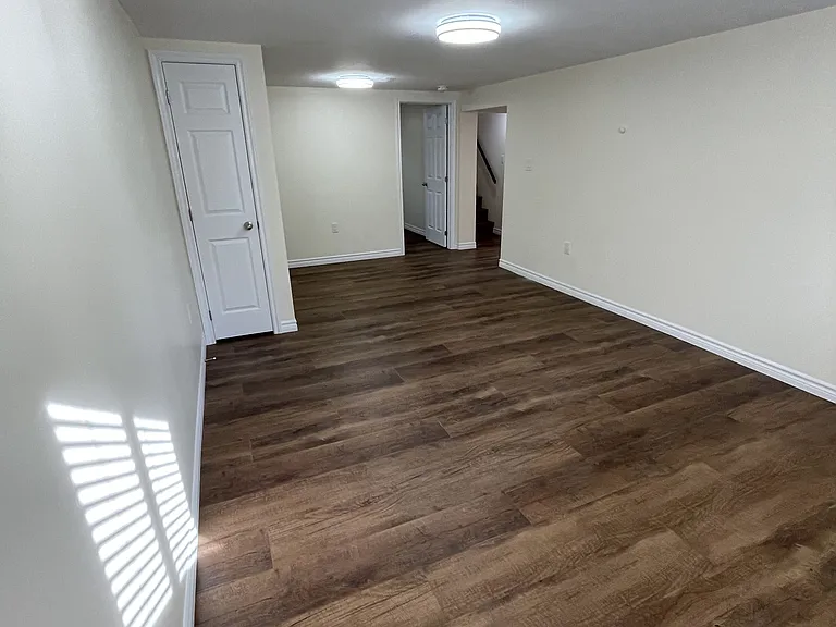37 E Rutherford Dr #BASEMENT — Photo 17