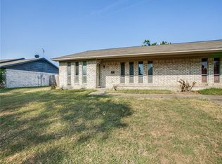 1213 Sam Houston Dr, Garland, TX 75042