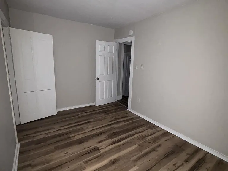 85 Union St — Photo 12