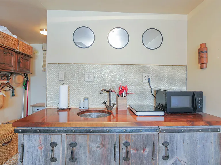 9609 Ventnor Ave #B6 — Photo 8