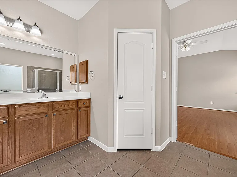 430 Dockside Terrace Ln — Photo 22