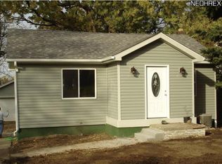 164 Eastholm Ave, Akron, OH 44312