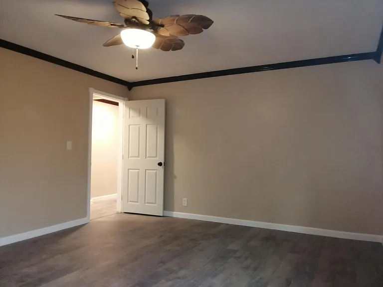 2907 Irma Dr — Photo 36
