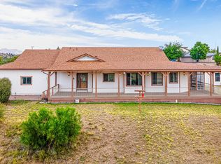 18301 S Peeples Valley Rd, Kirkland, AZ 86332