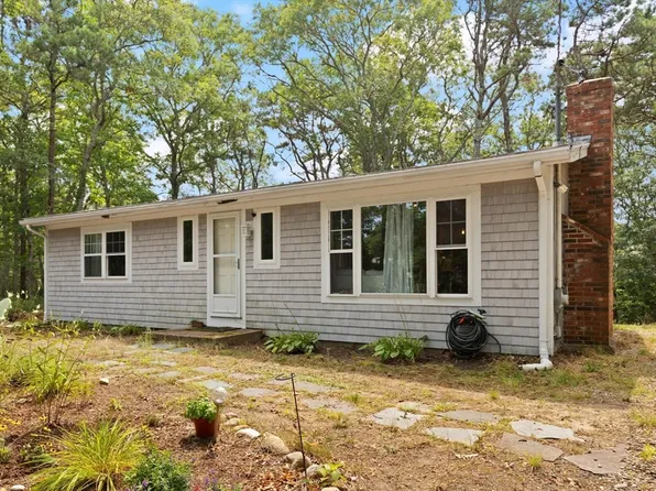 438 Freemans Way, Brewster, MA 02631