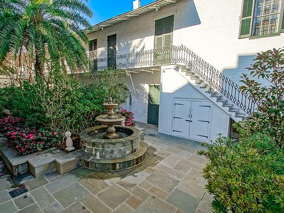 3rd image of 716 Governor Nicholls St #G