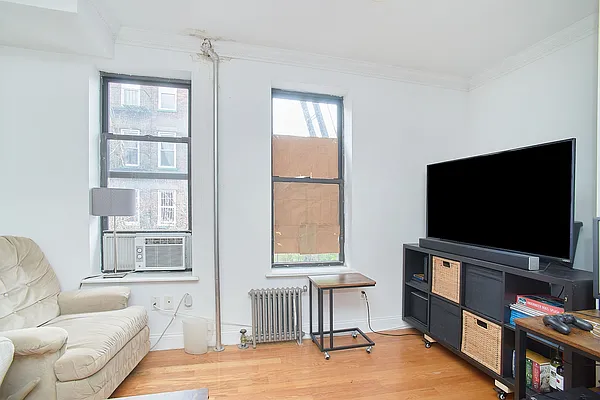 Rented by Keller Williams NYC | media 14