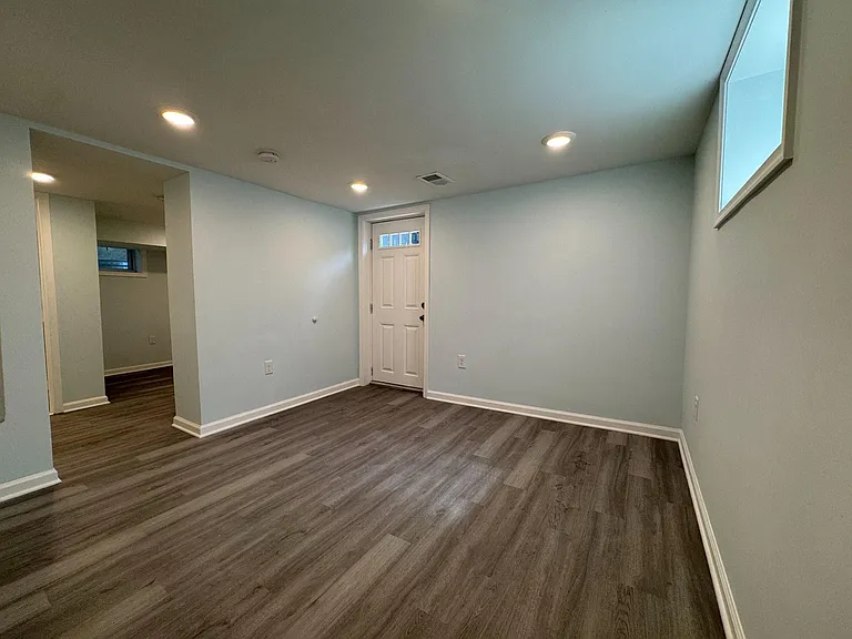 9405 Rhode Island Ave — Photo 26